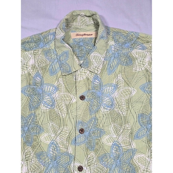 NWOT Tommy Bahama 100% Silk Shirt Mens M Green Floral Hawaiian Camp
